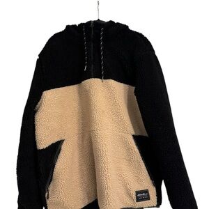 Eddie Bauer Black and Tan Hoodie